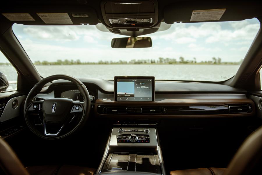 Торпедо Lincoln Aviator Reserve 2019 года  (NA) (фото 8 из 20)